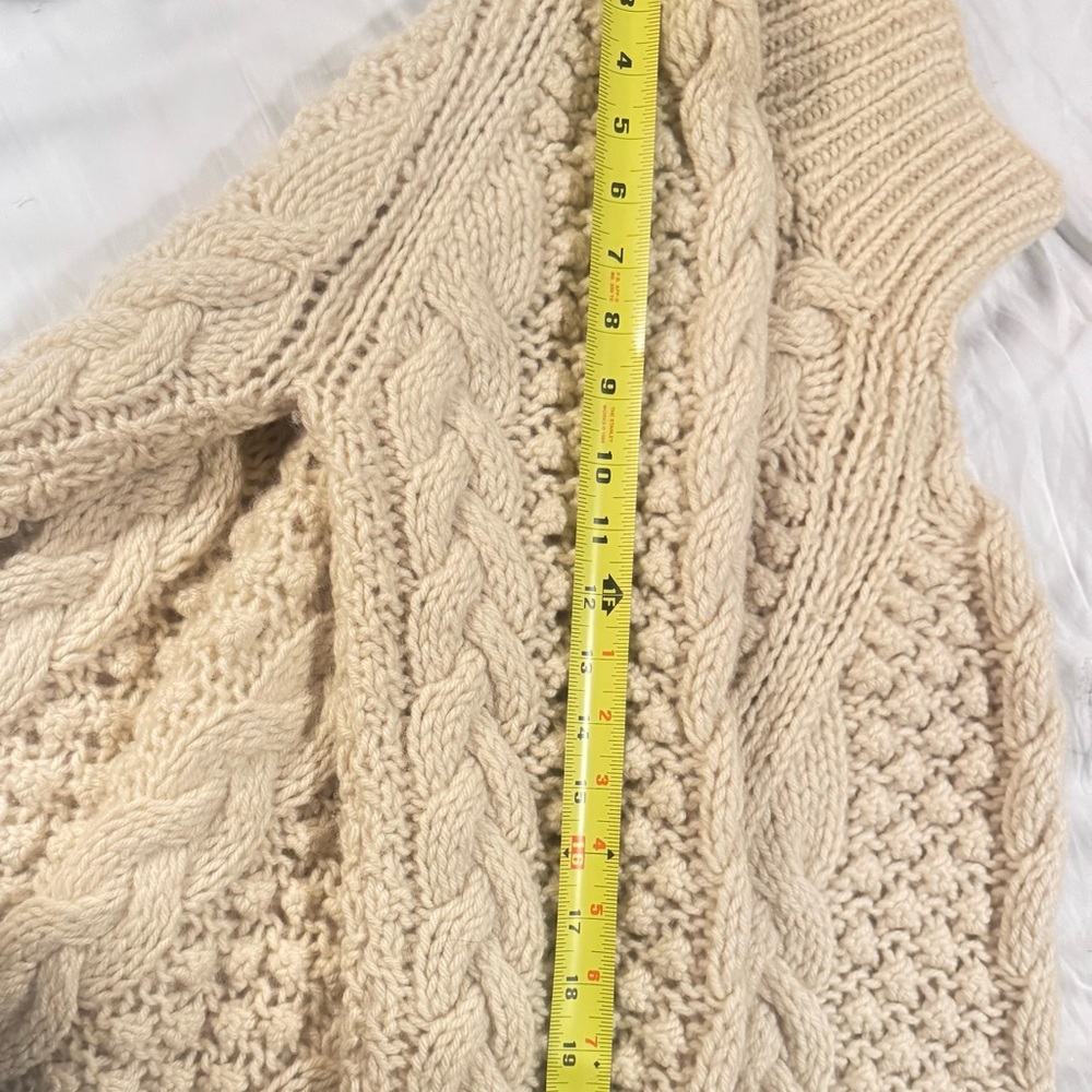 Vintage 1960s Irish Wool Fisherman Cable
Knit Pullover Sweater - Picture 9 of 12